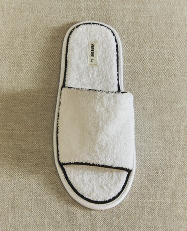 TERRY SLIDERS WITH PIPING