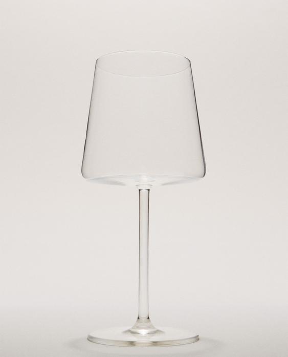 CONICAL CRYSTALLINE WINE GLASS