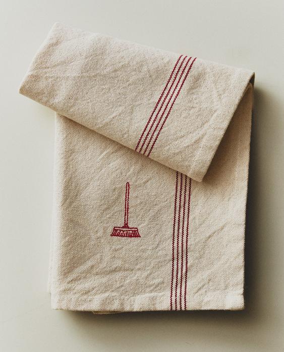 COTTON TEA TOWEL WITH CLEANING EMBROIDERY
