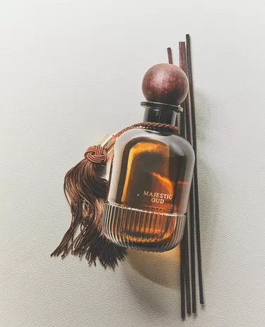 (190 ML) MAJESTIC OUD REED DIFFUSERS