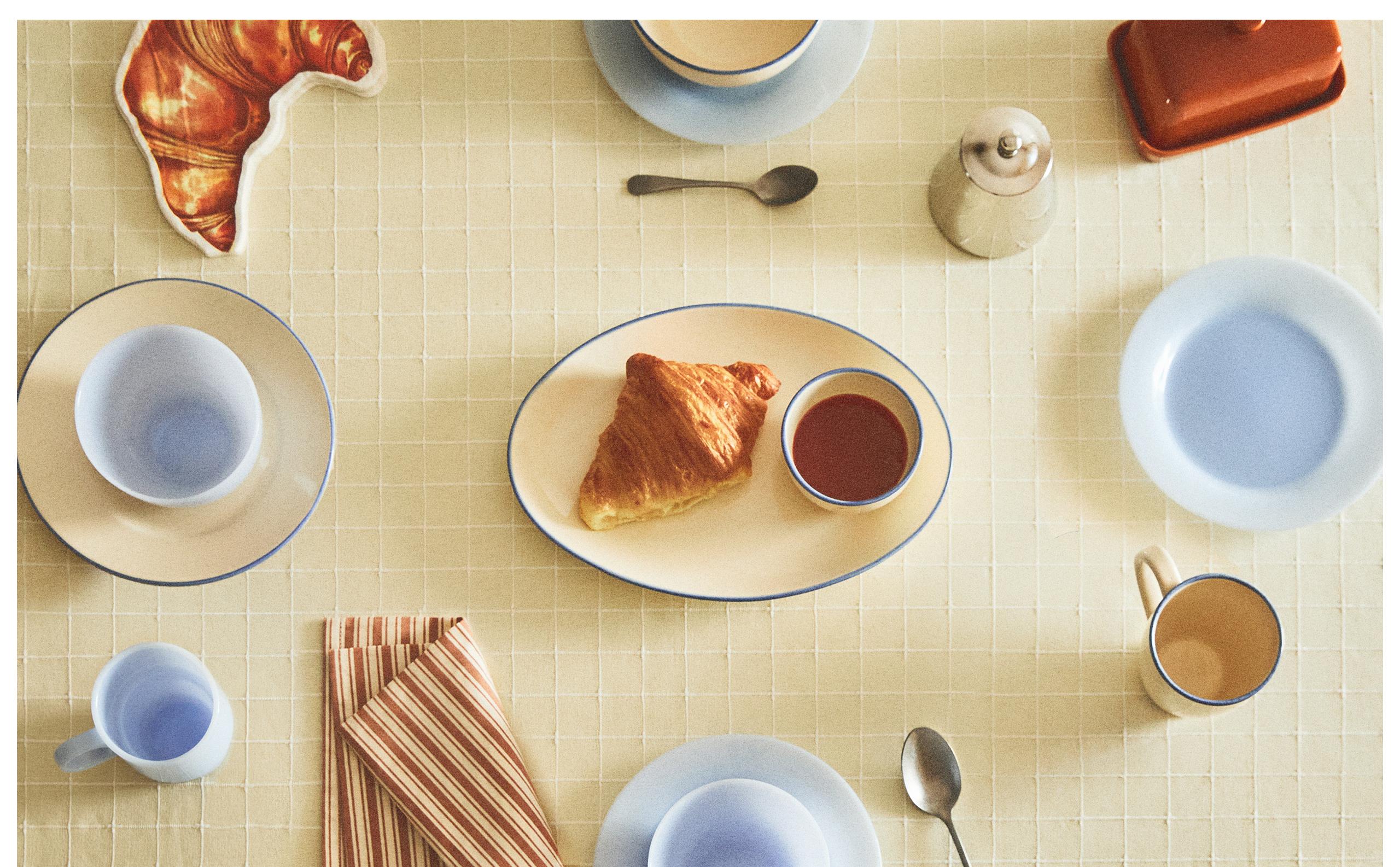 DYED THREAD GRID TABLECLOTH