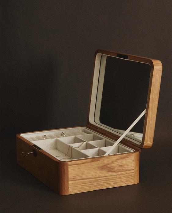 木制带镜珠宝盒