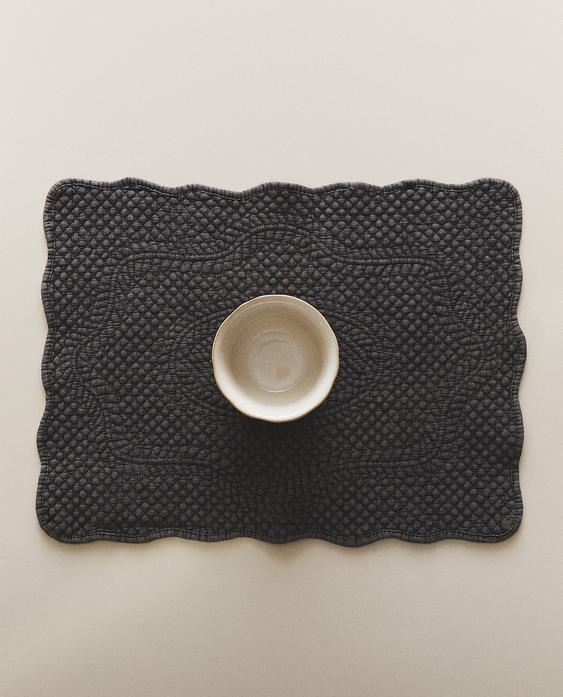 QUILTED PLACEMAT QUILTED PLACEMAT