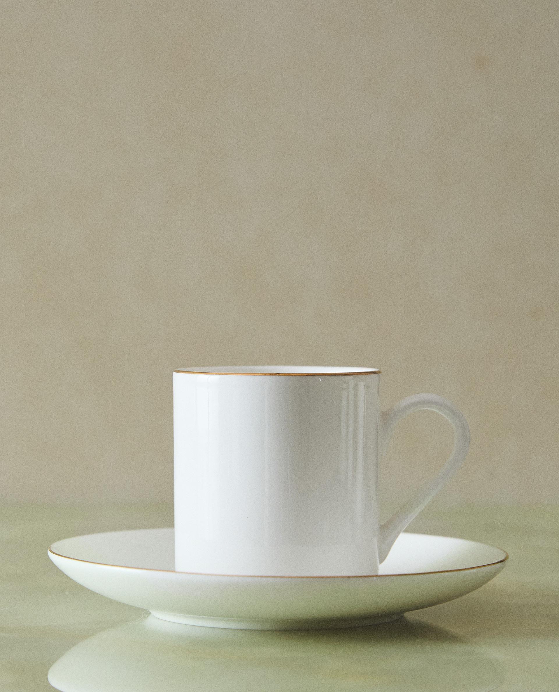 TAZA CAFE + PLATO LETICIA  BONE CHINA FILO ORO