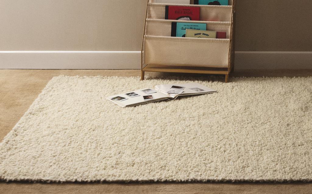 KIDS' BOUCLÉ WOOL RUG KIDS' BOUCLÉ WOOL RUG
