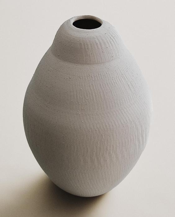 ROUGH CERAMIC VASE ROUGH CERAMIC VASE