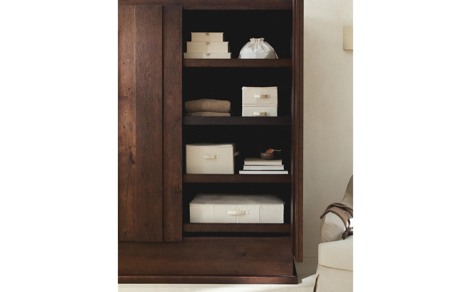 SHOP THE LOOK SHOP THE LOOK