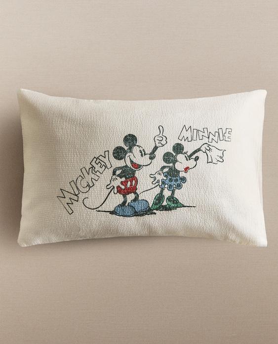 KIDS' MICKEY & MINNIE MOUSE ©DISNEY PILLOWCASE KIDS' MICKEY & MINNIE MOUSE ©DISNEY PILLOWCASE