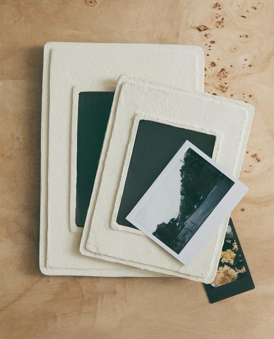 PAPER PHOTO FRAME