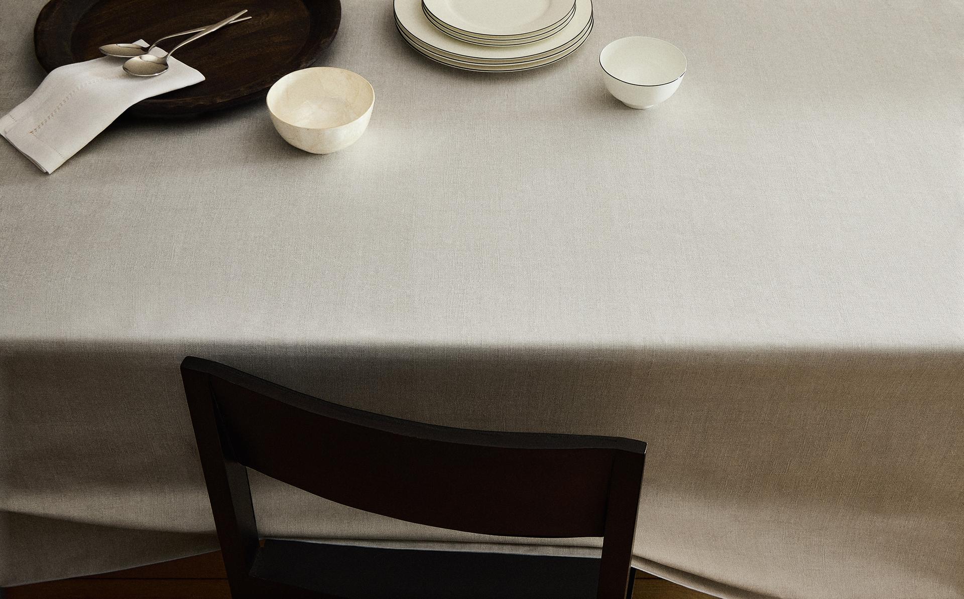OVERLOCK RESIN-COATED COTTON TABLECLOTH OVERLOCK RESIN-COATED COTTON TABLECLOTH