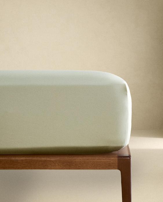 缎面床笠 | 高 30 厘米（300 纱支）