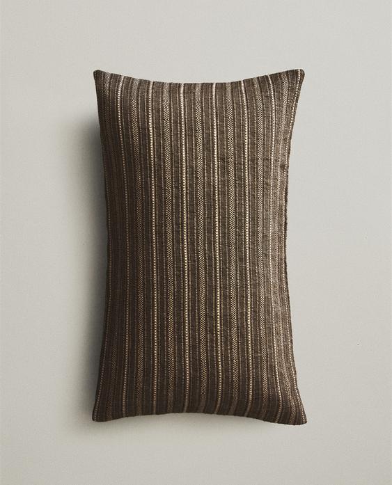 STRIPED CUSHION COVER STRIPED CUSHION COVER
