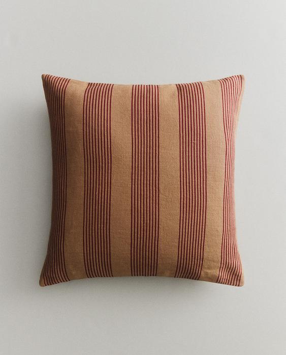 STRIPED CUSHION COVER STRIPED CUSHION COVER