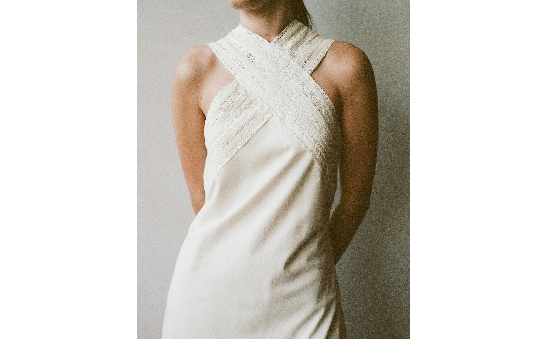 LACE NIGHTDRESS