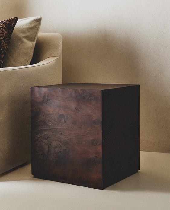 ROOT WOOD CUBE TABLE ROOT WOOD CUBE TABLE