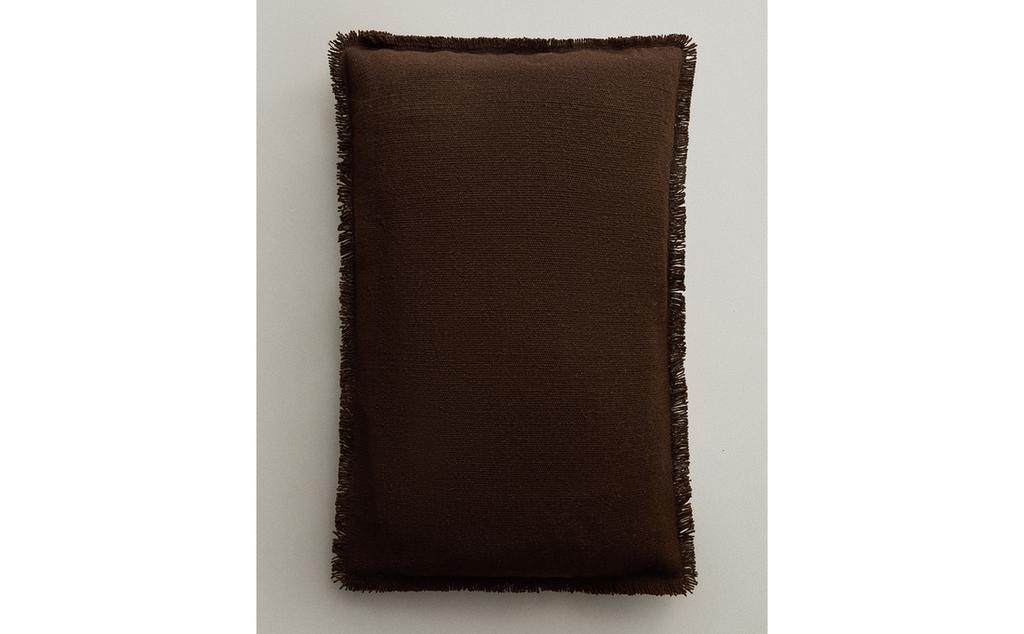 CUSHION 01 CUSHION 01