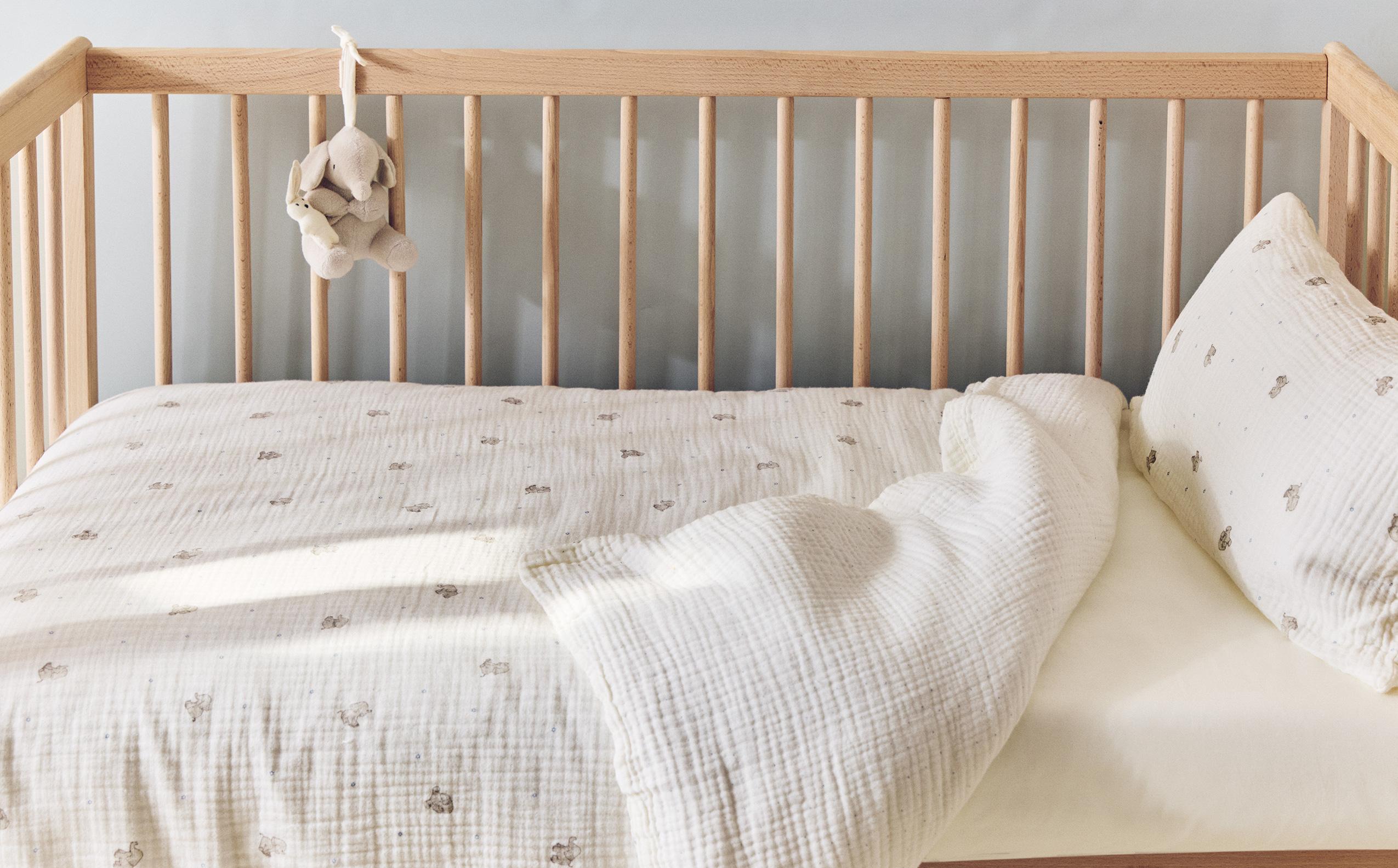 （demekosan専用）【ZARA HOMME】白の天蓋付きベビーベッド demekosan専用）【ZARA HOMME】白の天蓋付きベビーベッド