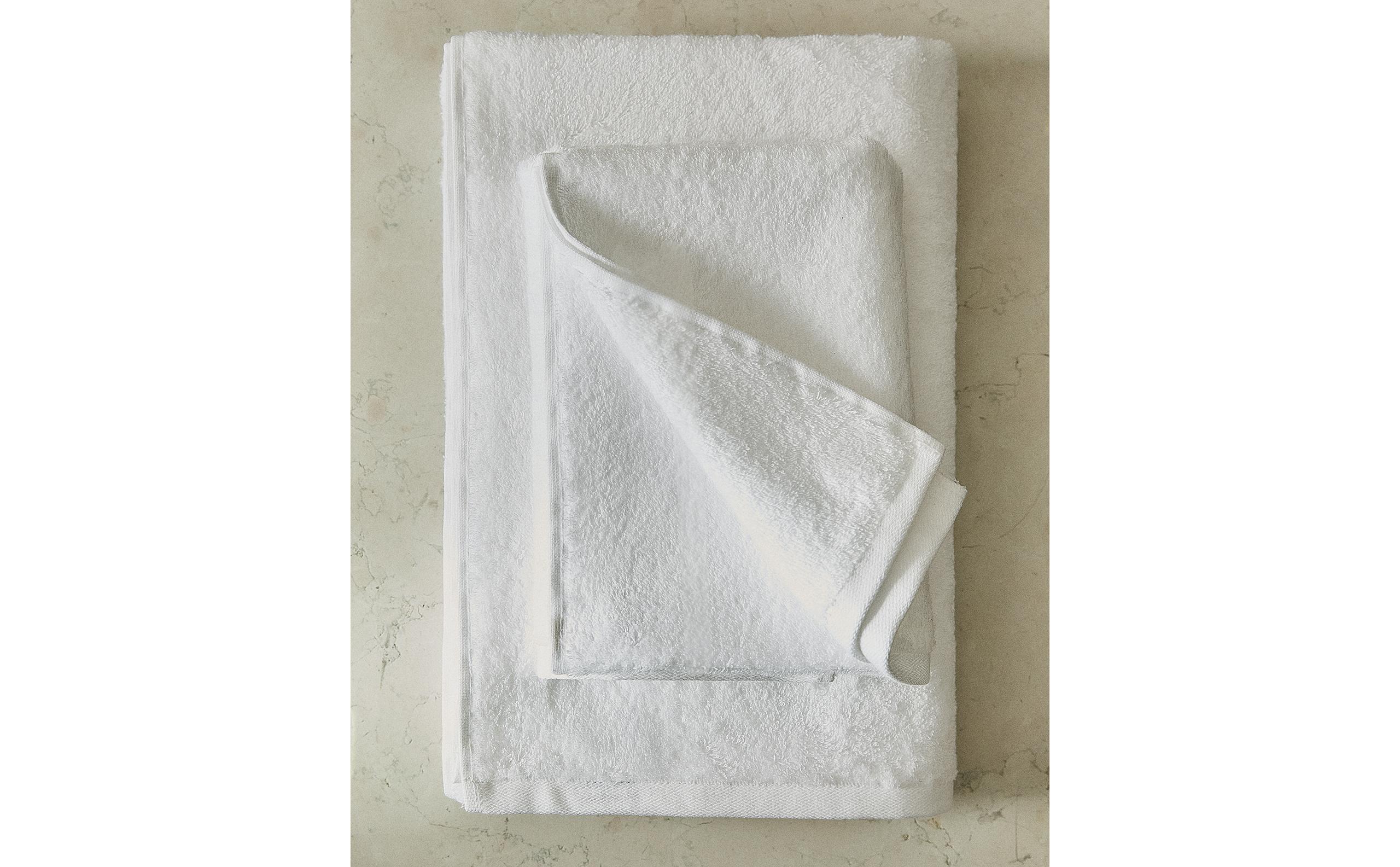 EXTRA SOFT BATH TOWEL
