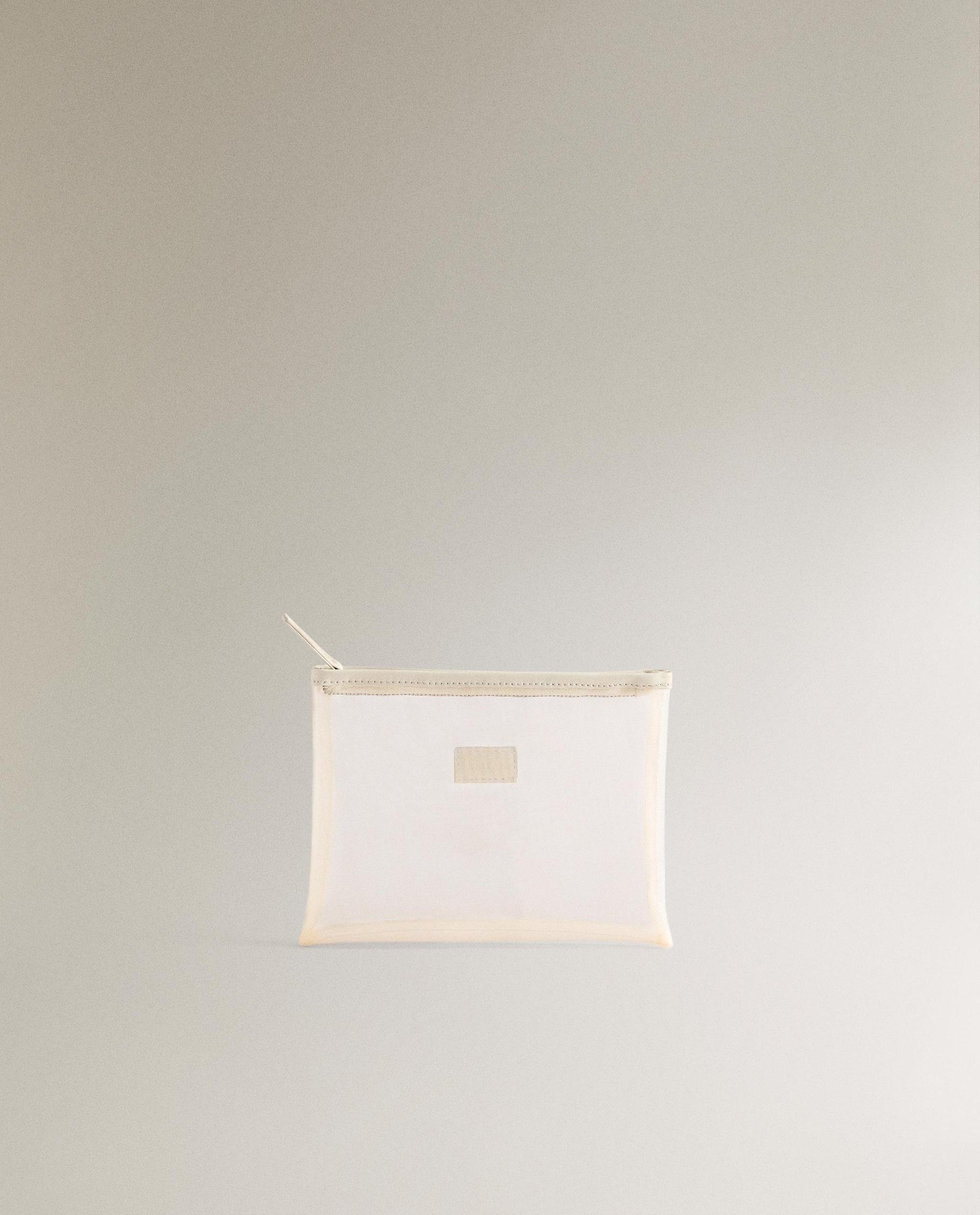 SMALL MESH WASH BAG SMALL MESH WASH BAG