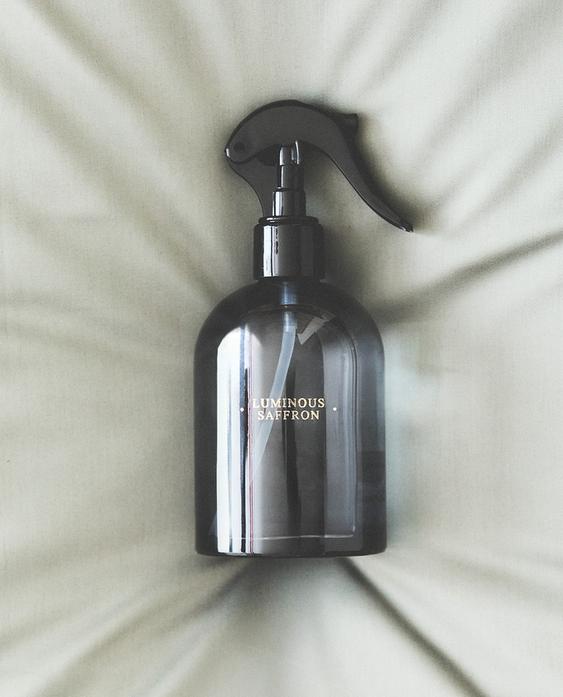 (230 ML) LUMINOUS SAFFRON AIR FRESHENER SPRAY