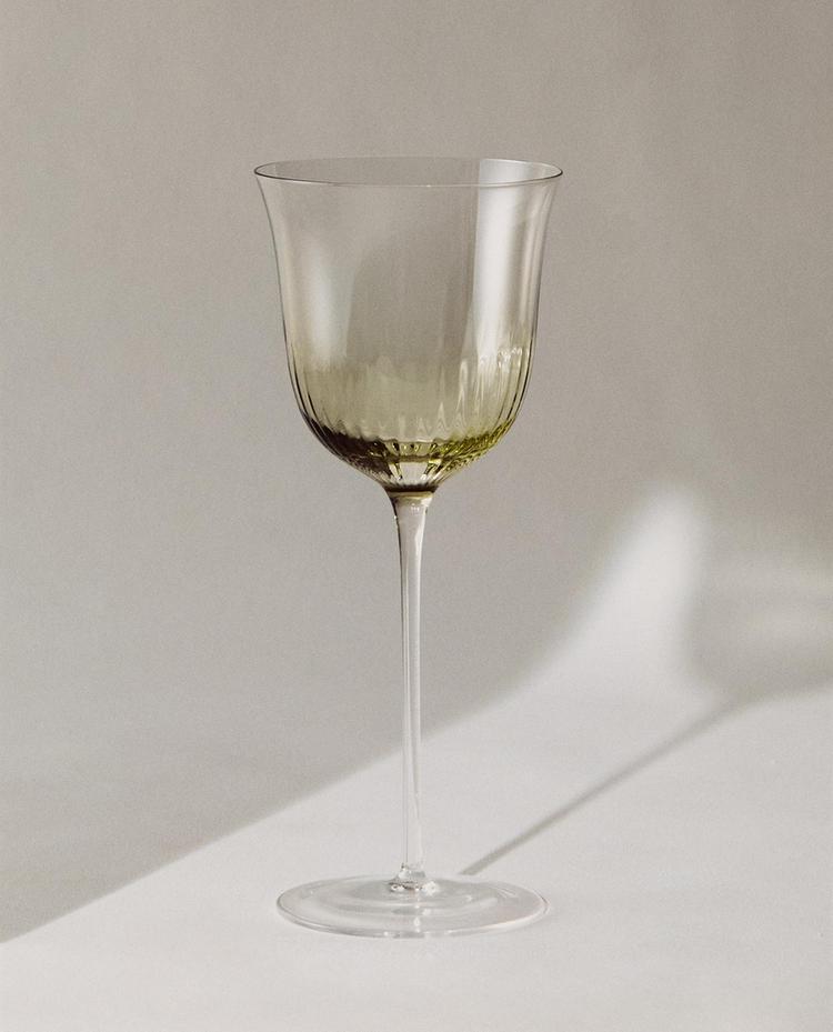 透明玻璃高脚杯