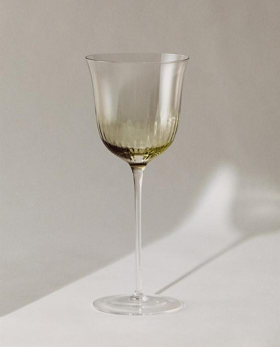 透明玻璃高脚杯