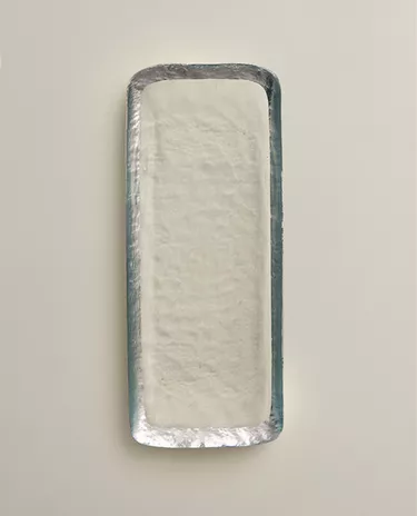 金色边缘玻璃深盘