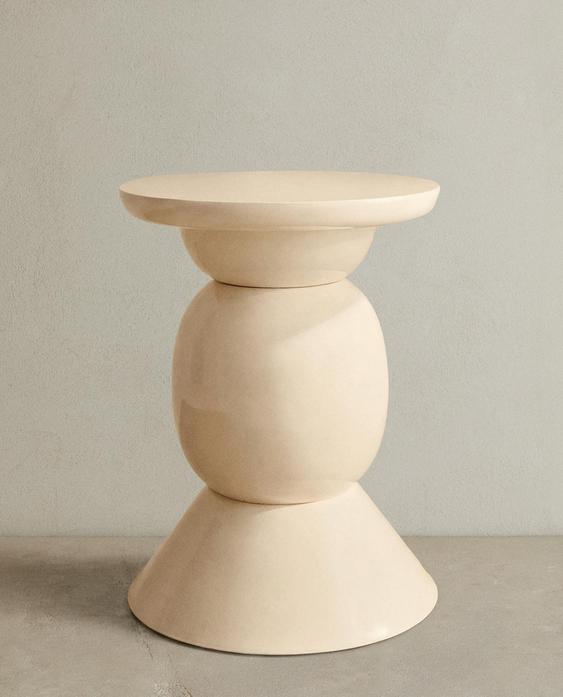 METAL SIDE TABLE