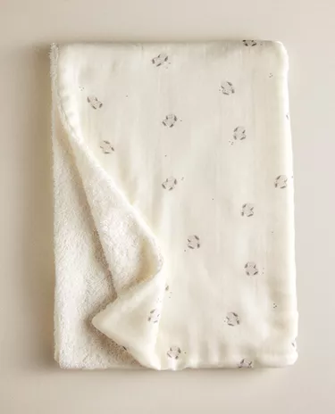 BUNNY BABY BATH TOWEL BUNNY BABY BATH TOWEL