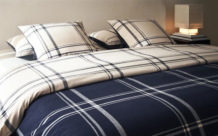 REVERSIBLE CHECK DUVET COVER