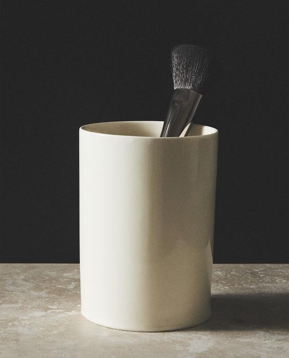 CERAMIC MAKEUP TUMBLER