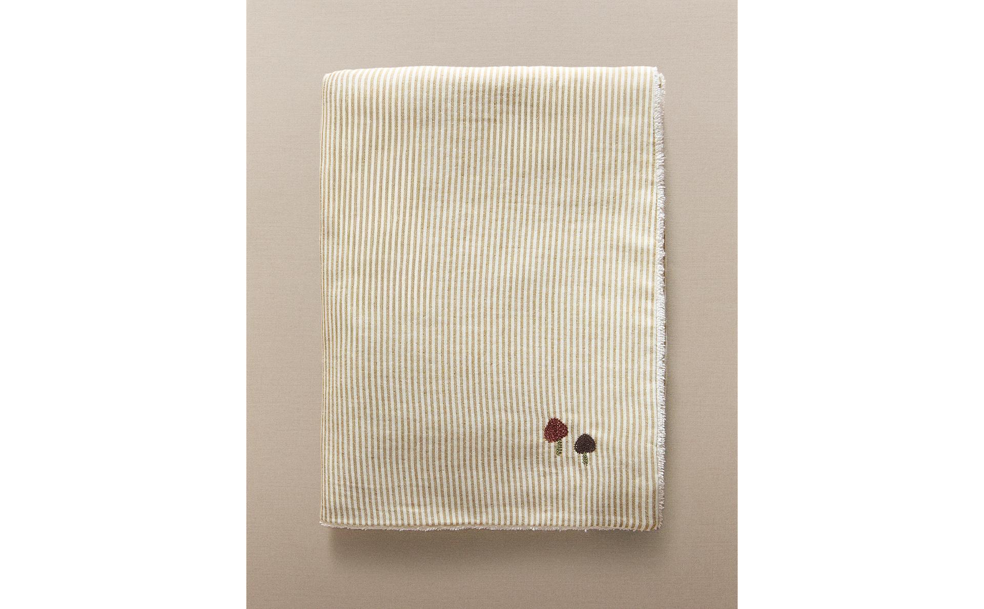 条纹纱布婴儿浴巾