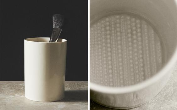 CERAMIC MAKEUP TUMBLER