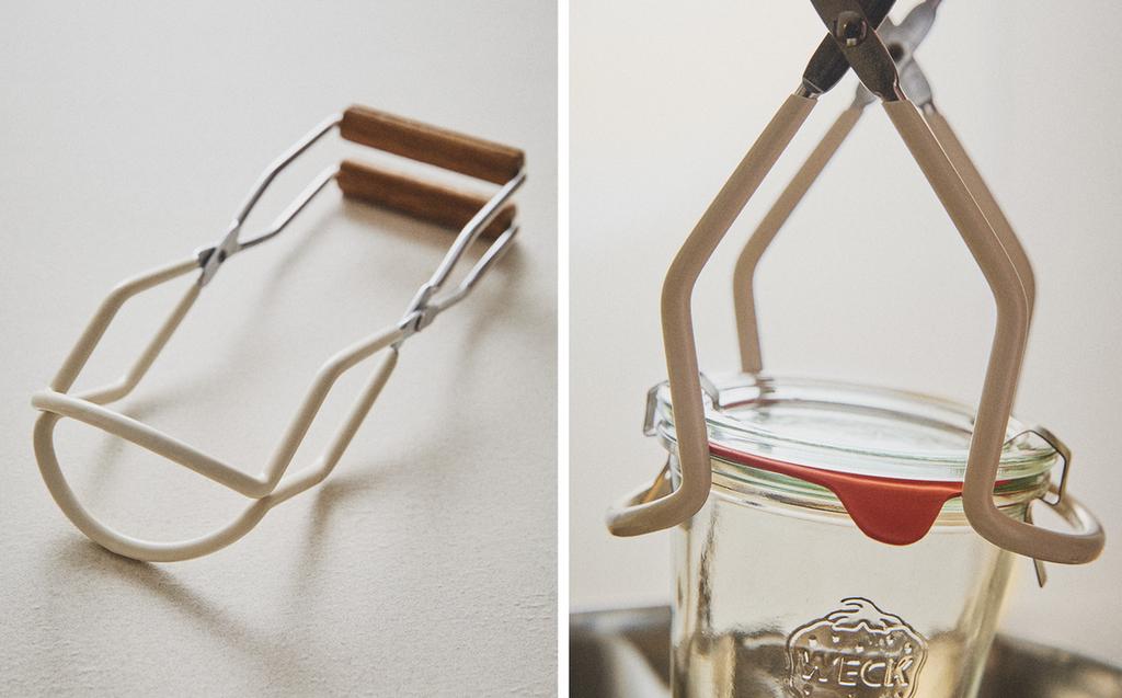 WOODEN JAR TONGS