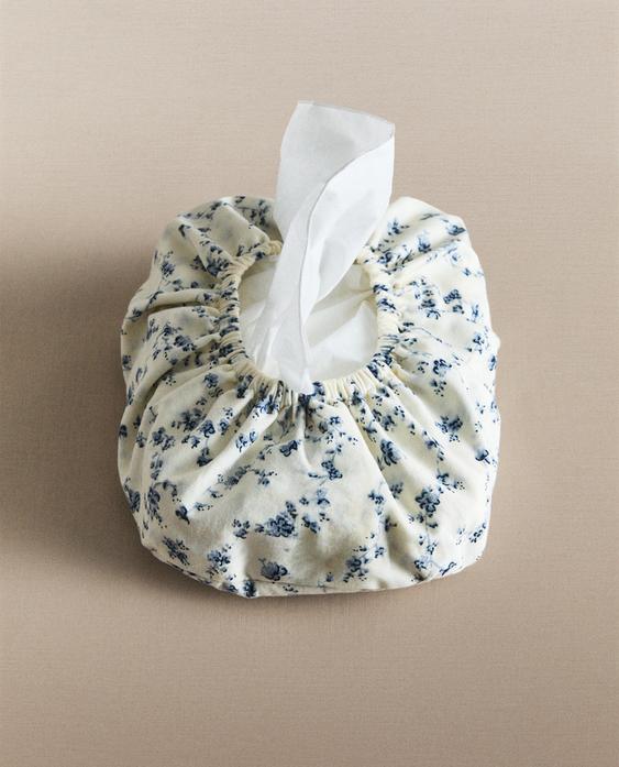 BLUE FLORAL COTTON WIPE HOLDER