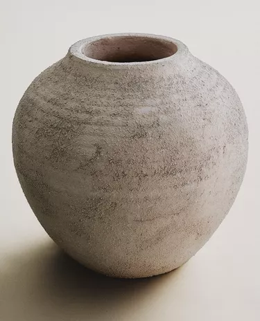 CERAMIC VASE