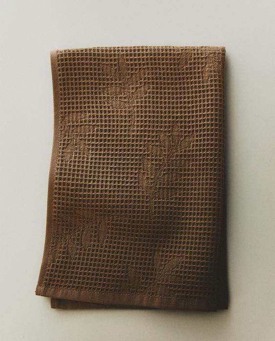 WAFFLE-KNIT TEA TOWEL