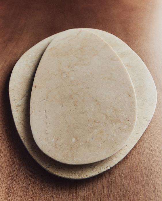 DECORATIVE MARBLE TRAY