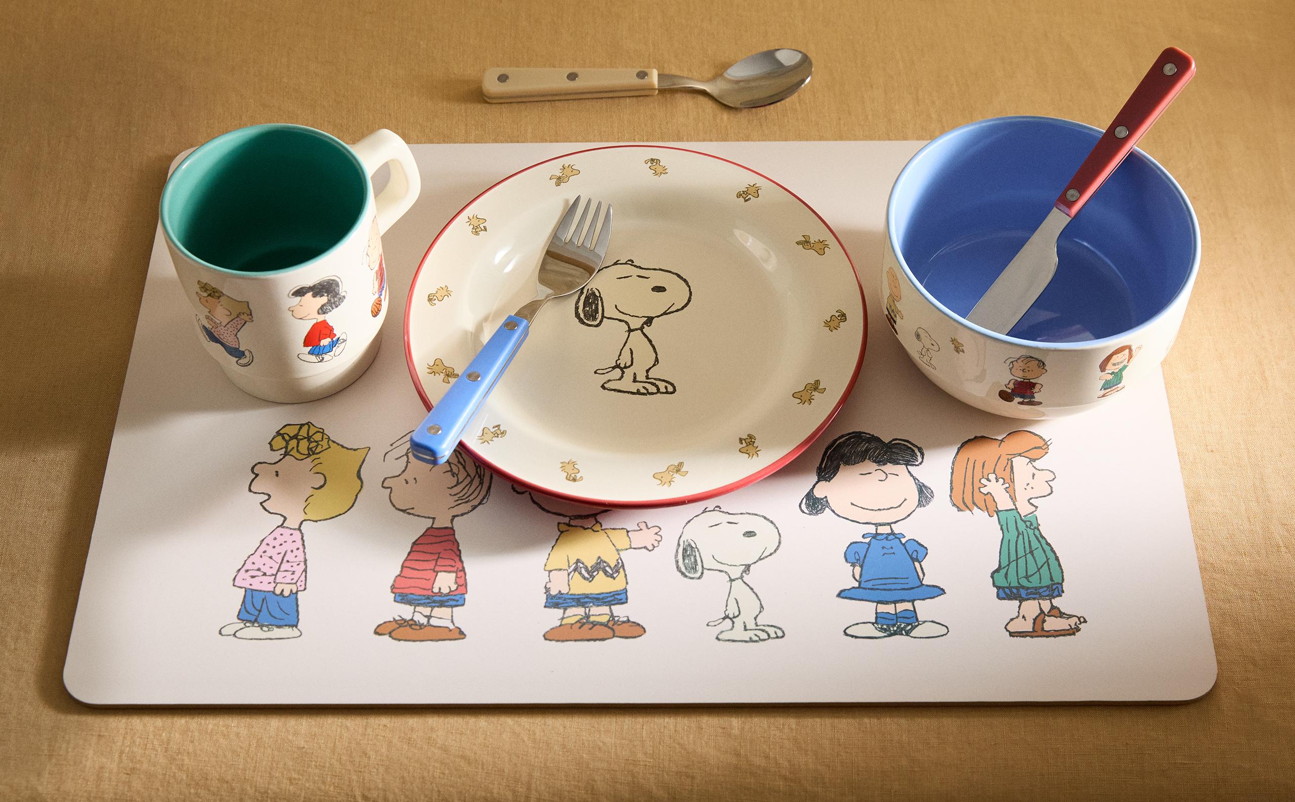 CHILDREN'S PEANUTS™ CERAMIC DINNER SET