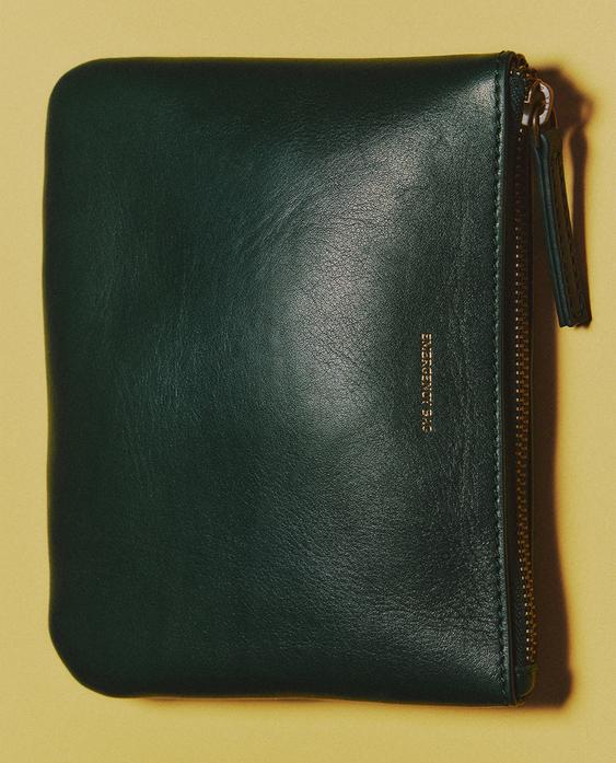 “急救包”皮革洗漱包