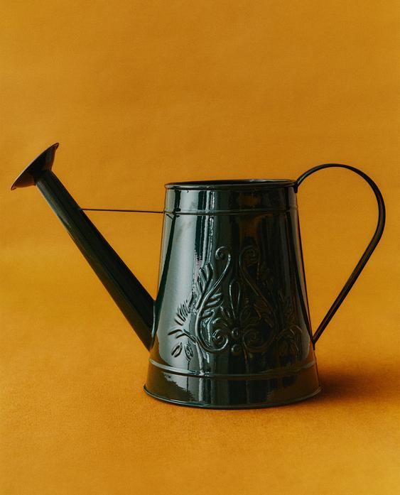 STEEL GARDEN WATERING CAN