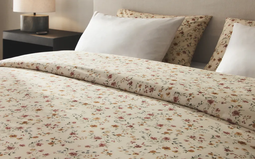FLORAL COTTON PERCALE DUVET COVER (200 THREAD COUNT)