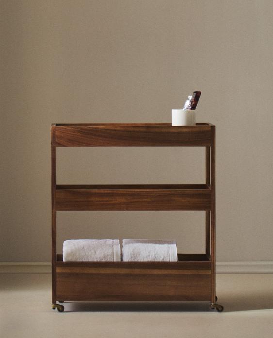 LONG STORAGE UNIT LONG STORAGE UNIT