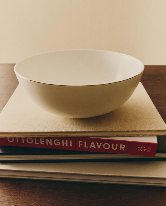 PORCELAIN SALAD BOWL WITH GOLD RIM