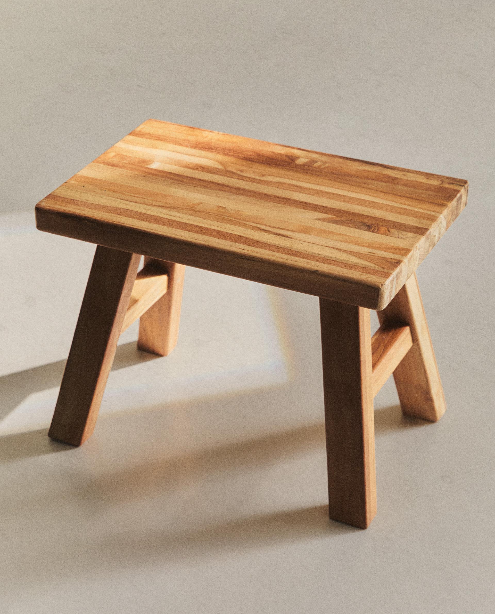 TABURETE MINI MADERA 30X25X25