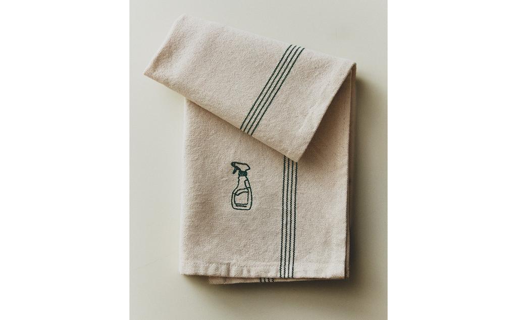 COTTON TEA TOWEL WITH CLEANING EMBROIDERY
