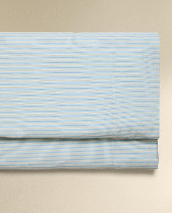 STRIPED FADED SATEEN FLAT SHEET (300 THREAD COUNT) STRIPED FADED SATEEN FLAT SHEET (300 THREAD COUNT)