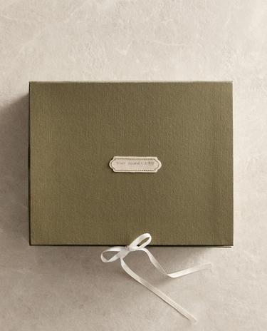 婴儿纪念品盒