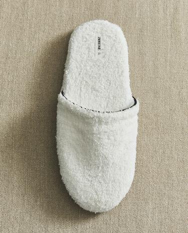 TERRY BATHROOM SLIPPERS WITH TRIM