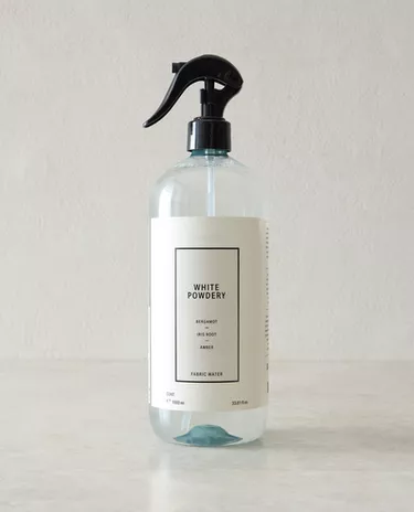 WHITE POWDERY 熨衣水(1 升)